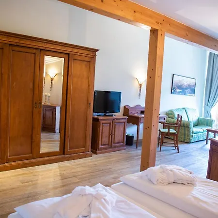 Hotel Gründlers 4*